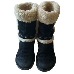 UGG Australia Elijo Cuff Boot Size 6.5